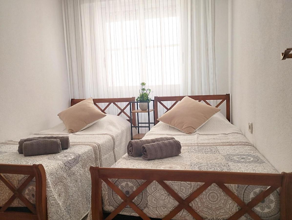 Torrevista Three Bedroom Apartment, Two Swimming Pools And Garage Torrevieja Exterior foto